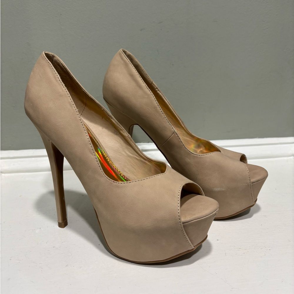 Herstyle Caddiee Peep-Toe Platform Beige Party Heels-size 8.5